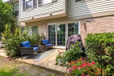 1827 Grove Avenue, Schaumburg, IL 60193 - Photo 23