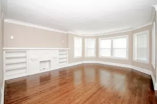 2433 W Fargo Ave, Chicago, IL 60645 - Photo 3