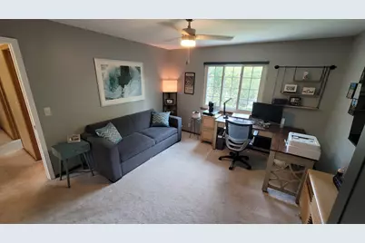 3885 Thornberry Way, Lake in the Hills, IL 60156 - Photo 49