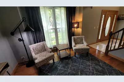 3885 Thornberry Way, Lake in the Hills, IL 60156 - Photo 13