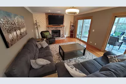 3885 Thornberry Way, Lake in the Hills, IL 60156 - Photo 23