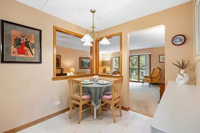 8560 W Foster Avenue #202, Norridge, IL 60706 - Photo 7