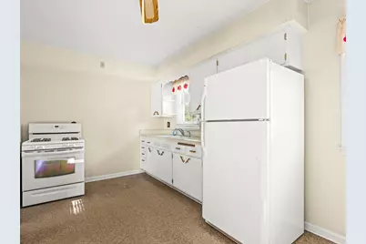 7516 Orion Street, Loves Park, IL 61111 - Photo 9