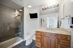 845 N Kingsbury St, Chicago, IL 60610 - Photo 17