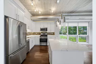 845 N Kingsbury Street #208, Chicago, IL 60610 - Photo 5