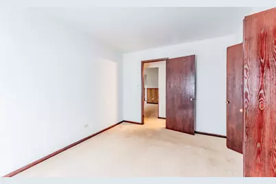 15805 Peggy Lane, Oak Forest, IL 60452 - Photo 7