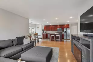 8620 Waukegan Rd, Morton Grove, IL 60053 - Photo 11