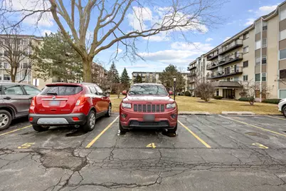 8620 Waukegan Road #405, Morton Grove, IL 60053 - Photo 25