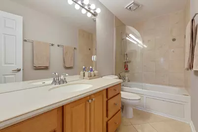 8620 Waukegan Road #405, Morton Grove, IL 60053 - Photo 17