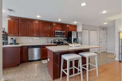 8620 Waukegan Road #405, Morton Grove, IL 60053 - Photo 9
