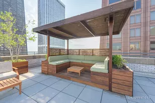 777 N Michigan Ave, Chicago, IL 60611 - Photo 27