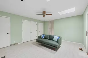 2312 Blackthorn Dr, Champaign, IL 61821 - Photo 17