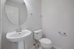 442 Churchill Dr, Elgin, IL 60124 - Photo 17