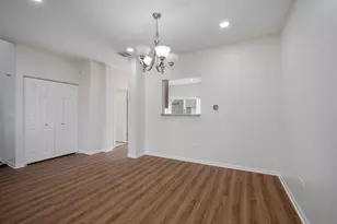 442 Churchill Dr, Elgin, IL 60124 - Photo 9