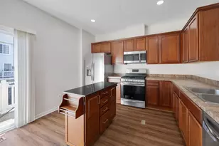 442 Churchill Dr, Elgin, IL 60124 - Photo 11