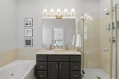 2312 W McLean Avenue #2S, Chicago, IL 60647 - Photo 13