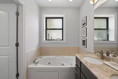 2312 W McLean Avenue #2S, Chicago, IL 60647 - Photo 15