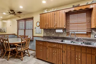 5326 S Nagle Ave, Chicago, IL 60638 - Photo 7