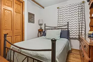 5326 S Nagle Ave, Chicago, IL 60638 - Photo 13