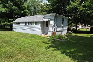 1405 1405 1/2 S 19 Ave, Viola, IL 61486 - Photo 3