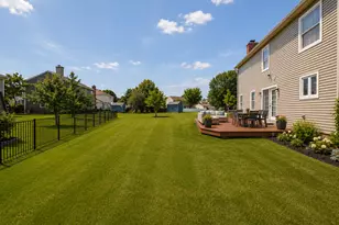 1861 Seneca Dr, Hanover Park, IL 60133 - Photo 23
