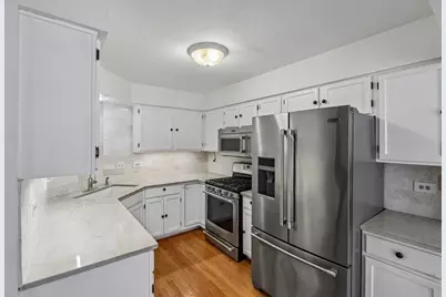1309 Newport Street, Mundelein, IL 60060 - Photo 5