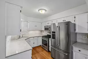 1309 Newport St, Mundelein, IL 60060 - Photo 5