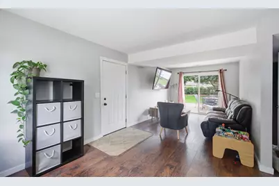 549 Arthur Drive, Cary, IL 60013 - Photo 7