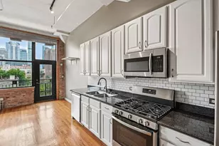 1601 S Michigan Ave, Chicago, IL 60616 - Photo 17