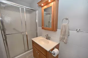 704 Fort St, Ottawa, IL 61350 - Photo 15