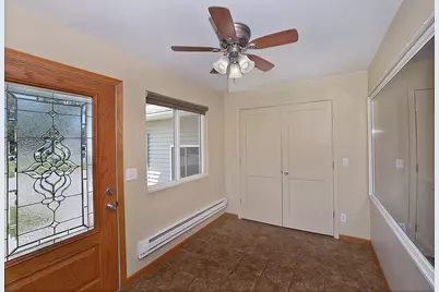 704 Fort Street, Ottawa, IL 61350 - Photo 3