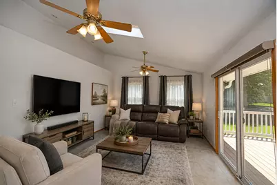 704 Fort Street, Ottawa, IL 61350 - Photo 11