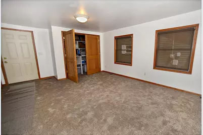 704 Fort Street, Ottawa, IL 61350 - Photo 7