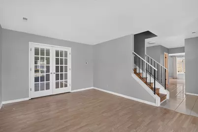 901 Ashford Lane, Westmont, IL 60559 - Photo 9
