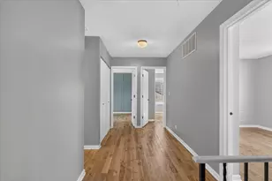 901 Ashford Ln, Westmont, IL 60559 - Photo 21