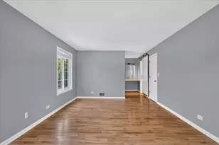 901 Ashford Ln, Westmont, IL 60559 - Photo 25
