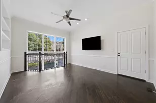 2623 W Belmont Ave, Chicago, IL 60618 - Photo 7