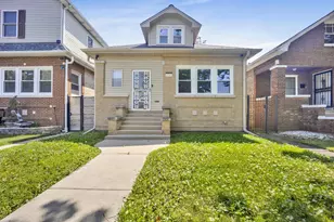 1743 N Moody Ave, Chicago, IL 60639 - Photo 1