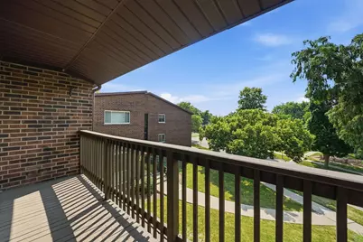 650 Perrie Drive #303, Elk Grove Village, IL 60007 - Photo 21