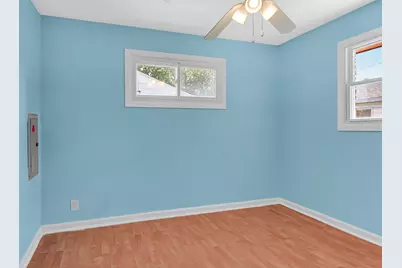 17044 Burnham Avenue, Lansing, IL 60438 - Photo 15