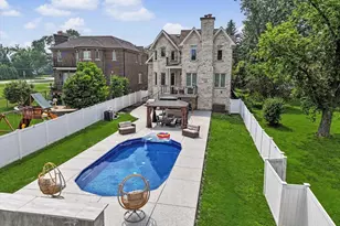7381 S Madison St, Burr Ridge, IL 60527 - Photo 57