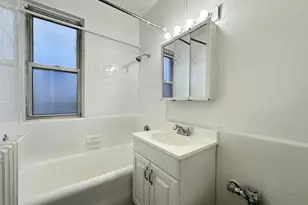 434 W Wellington Ave, Chicago, IL 60657 - Photo 17