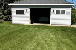 2039 Bernadette Ln, Yorkville, IL 60560 - Photo 3