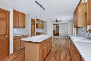 2039 Bernadette Ln, Yorkville, IL 60560 - Photo 15
