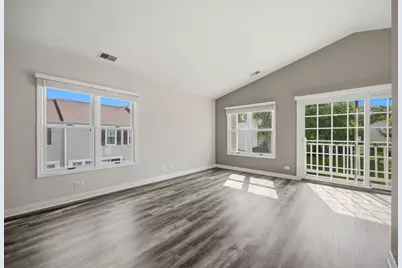 [Address not provided], Elk Grove Village, IL 60007 - Photo 5