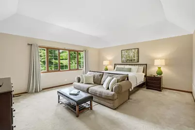 8100 Lake Ridge Drive, Burr Ridge, IL 60527 - Photo 25