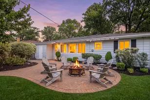 704 N Wilshire Dr, Mount Prospect, IL 60056 - Photo 21