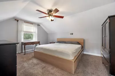 33 Woodbine Drive, Crystal Lake, IL 60014 - Photo 5