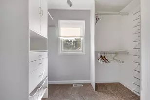 33 Woodbine Dr, Crystal Lake, IL 60014 - Photo 15