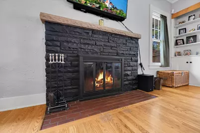 118 S Gladstone Avenue, Aurora, IL 60506 - Photo 9